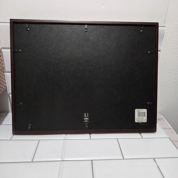 Rustic Charm Umbra Serving Tray – Featuring Vintage Currier & Ives Prints - Picture 2 of 5